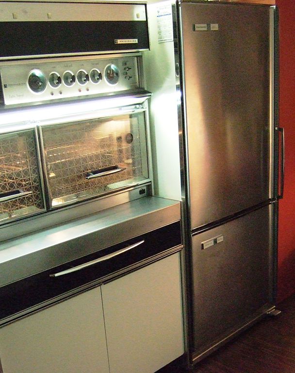 608px-1963_Frigidaire_Imperial_refrigerator