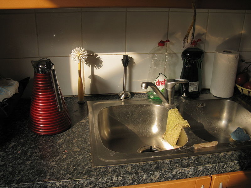 800px-Kitchen_Sink