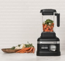 KitchenAid 5KSB8270ABK Pro Line Series Blender Cast Iron Black hero image