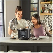 Instant Pot 8Ltr Pro Multi-Cooker-Black 113-0076-01-AU hero image