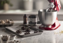 KitchenAid Mini Stand Mixer Empire Red 5KSM3311XAER hero image