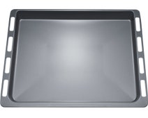 Bosch HBA63B150B 60cm Serie 6 Pyrolytic Built-In Oven hero image