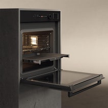 ASKO 60cm Craft Glass CombiSteam Built-in Oven Black Glass OCS56BGHAU hero image