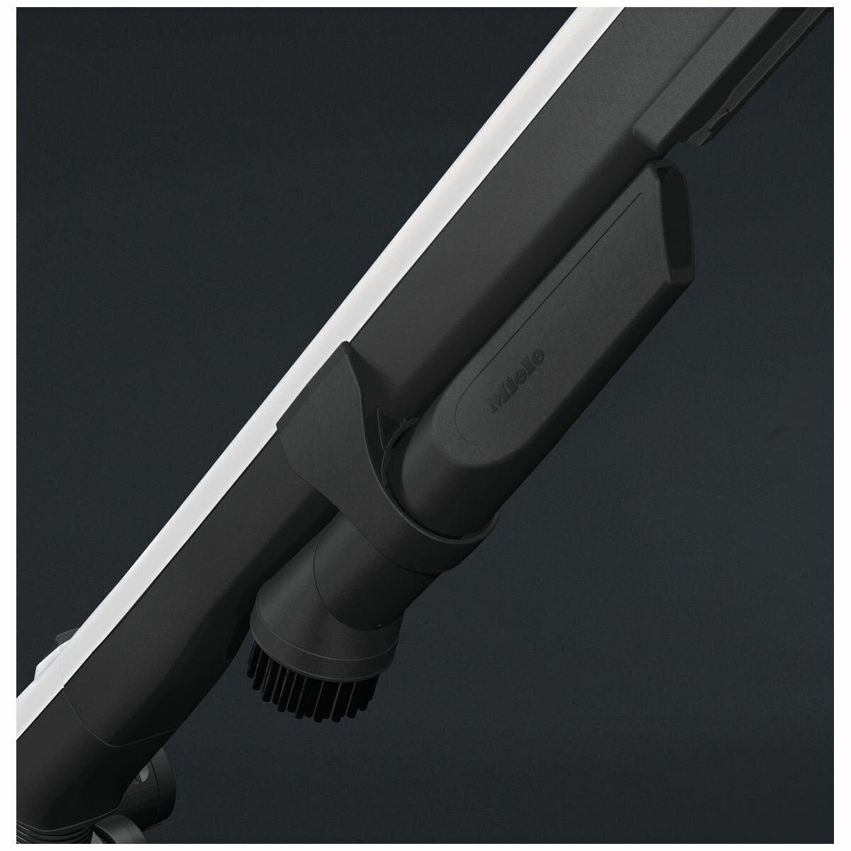Miele Triflex HX2 Bagless Stick Vacuum 11827130 hero image