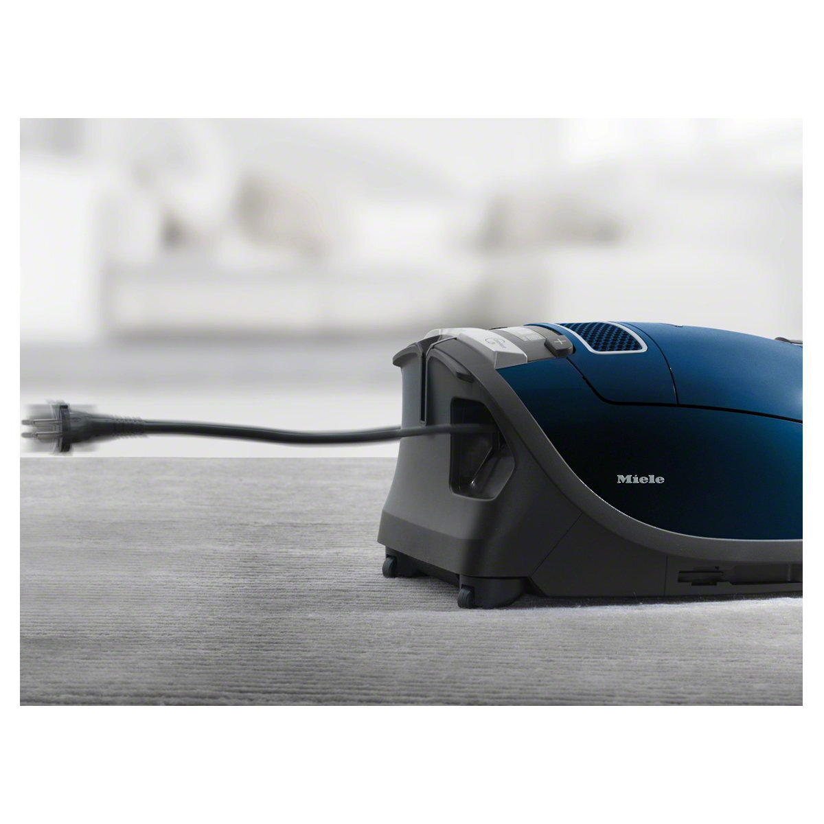 Miele 10797870 Complete C3 Comfort Total Care Power Line Vacuum Cleaner hero image