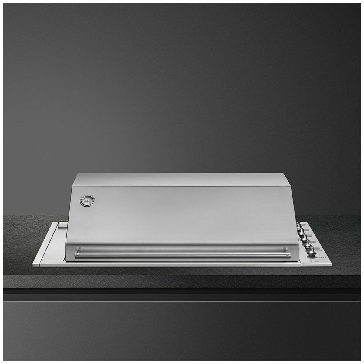 Smeg BQI1205HAU 5 Burner Built-In BBQ hero image