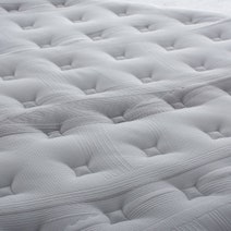 SILC Global Serena Plush King Mattress 37000000 hero image
