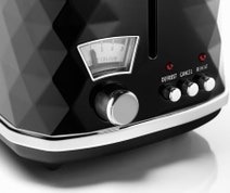 Delonghi KBJ2001BCTJ2003BK Brillante Kettle and Brillante Toaster Pack hero image