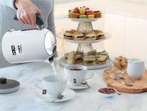 Kenwood ZJX740WHTFX750WH kMix Kettle and Toaster Pack hero image