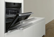 NEFF 60cm Pyrolytic Slide-and-Hide Electric Built-In Oven B57CR22N0B hero image
