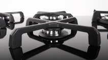 Delonghi DEGH90BGX1 90cm Natural Gas Cooktop hero image