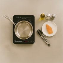 Westinghouse 2000W Portable Induction Cooktop WHIC03K hero image