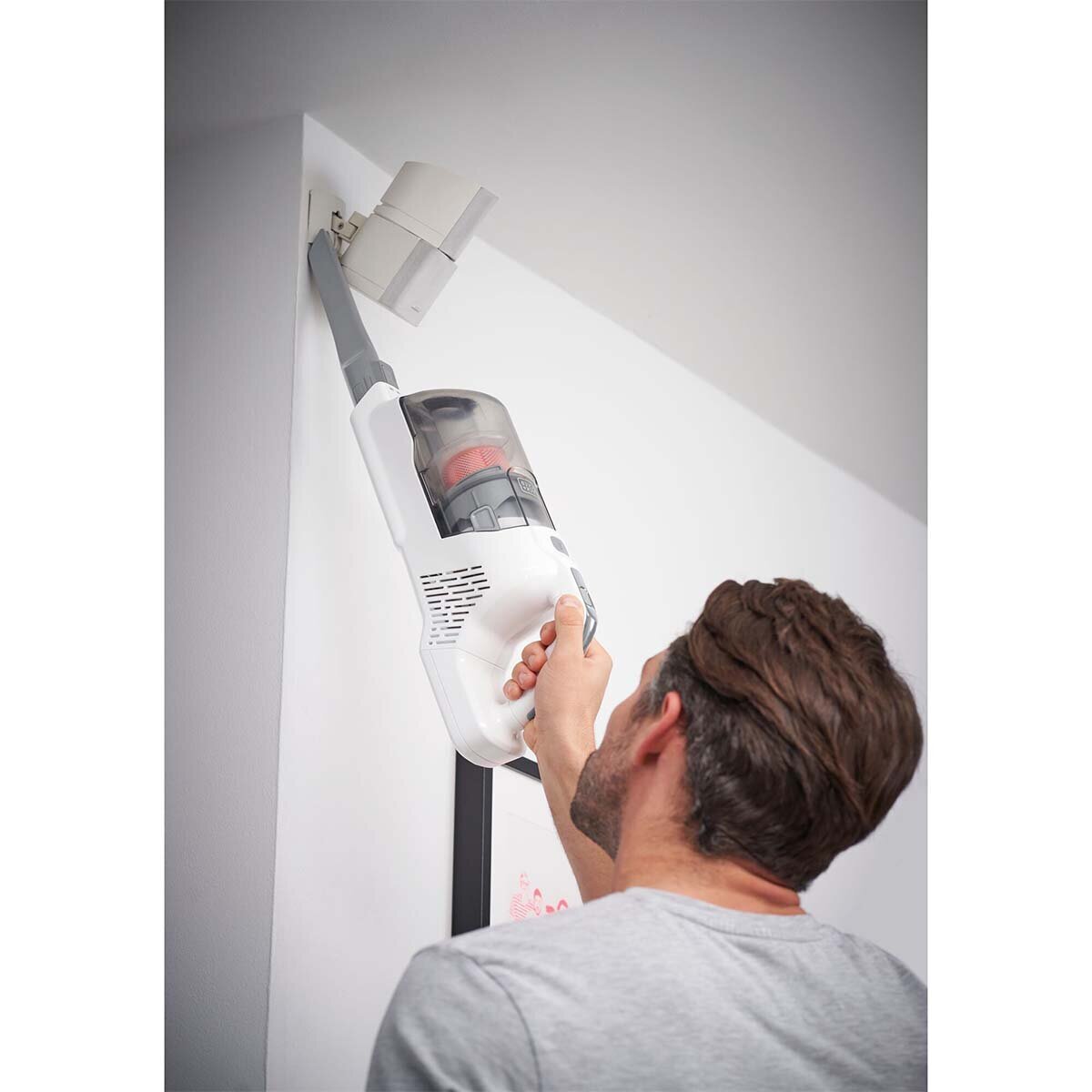 Black & Decker 2-in-1 Powerseries Plus Stick Vacuum BHFEA515J-XE hero image