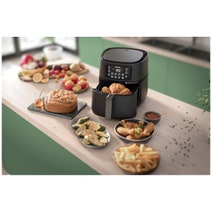 Philips 5000 Series 7.2L Connected Airfryer XXL Black HD9285-90 hero image
