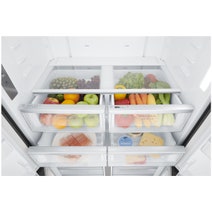 Westinghouse 564L French Quad Door Refrigerator Matte Black WQE5600BA hero image