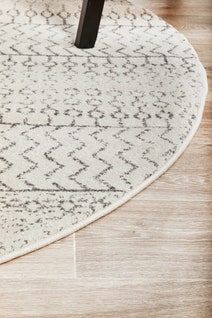 Rug Culture Chrome Small Silver & Off White Rug 150X150CM - CRO-HPR-SIL-150X150 hero image