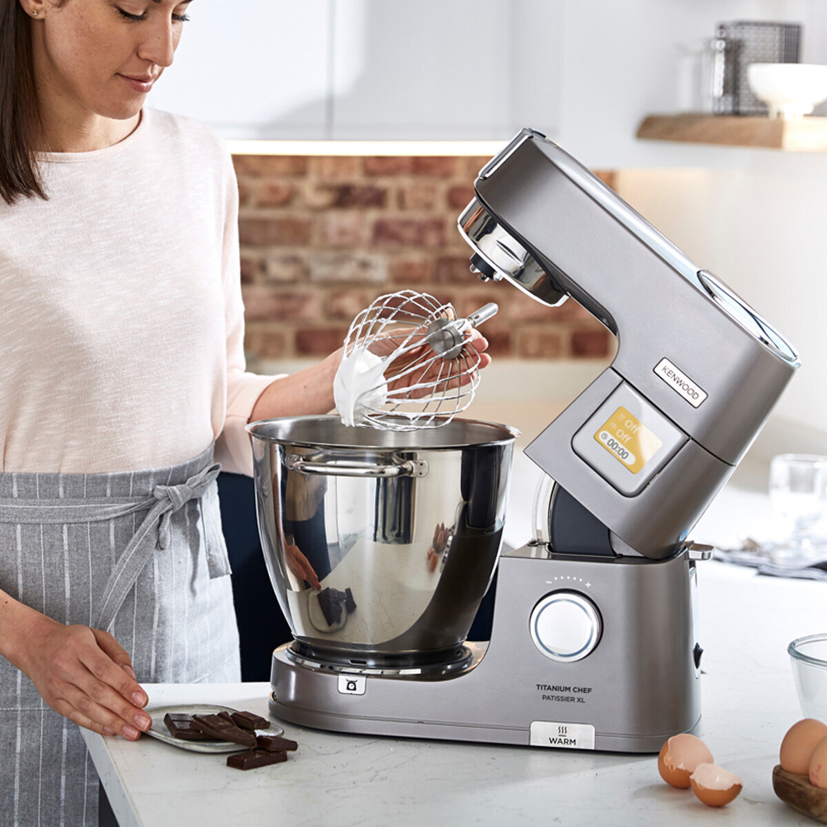 Kenwood titanium chef patissier outlet xl stand mixer