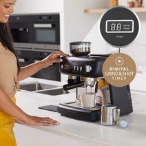 Sunbeam Barista Plus Espresso Machine Black EMM5400BK hero image