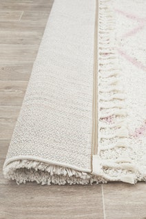 Rug Culture Saffron Large Pink Rug 290X200CM - SAF-11-PNK-290200 hero image
