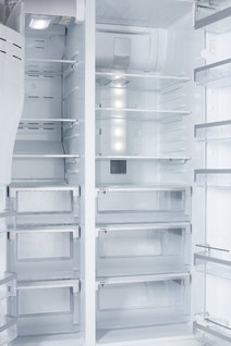 Electrolux ESE6977SG 690L Side by Side Fridge hero image