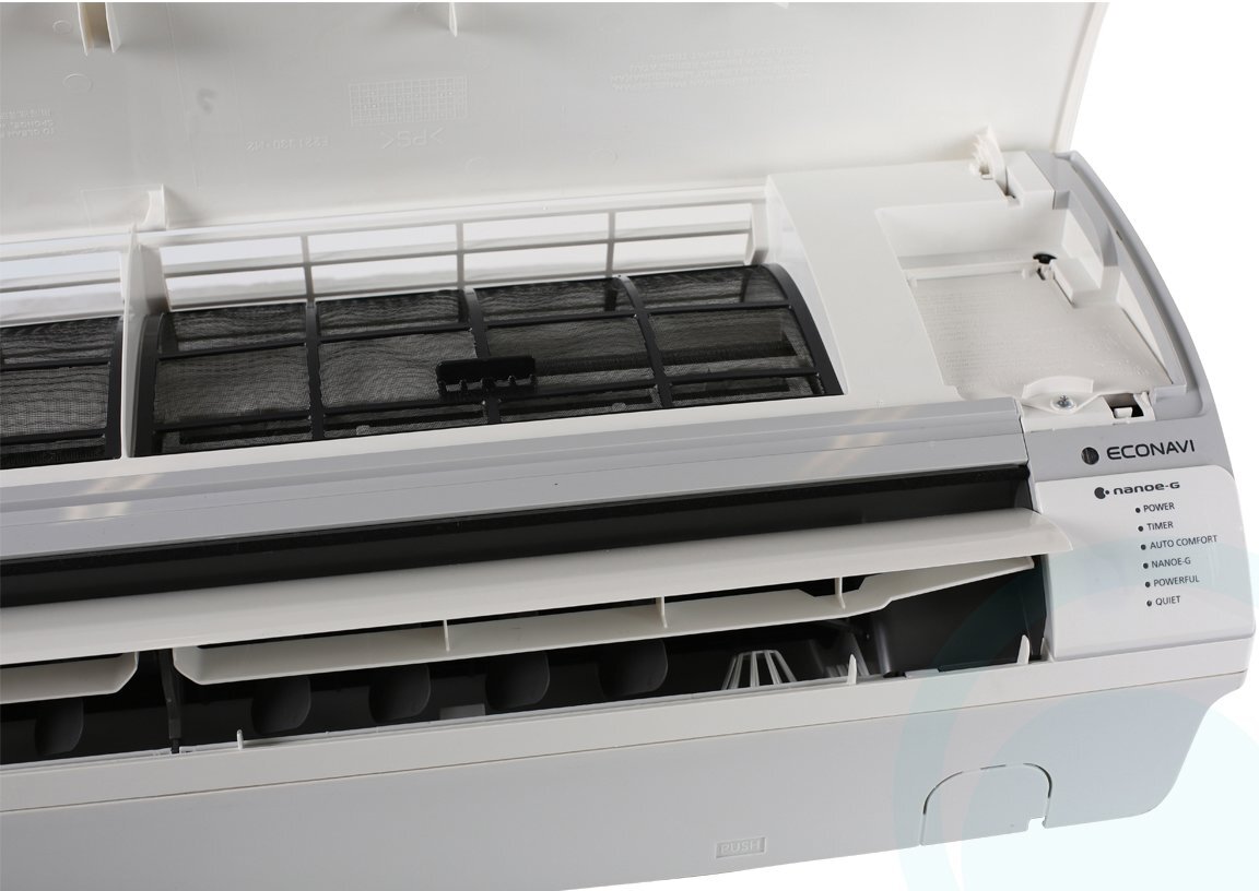 Panasonic 2.6kW Reverse Cycle Split System Inverter Air Conditioner CSCUE9PKR hero image
