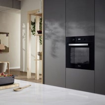 Miele 60cm Pyrolytic Black Built-In Oven H2457BPOBSW hero image