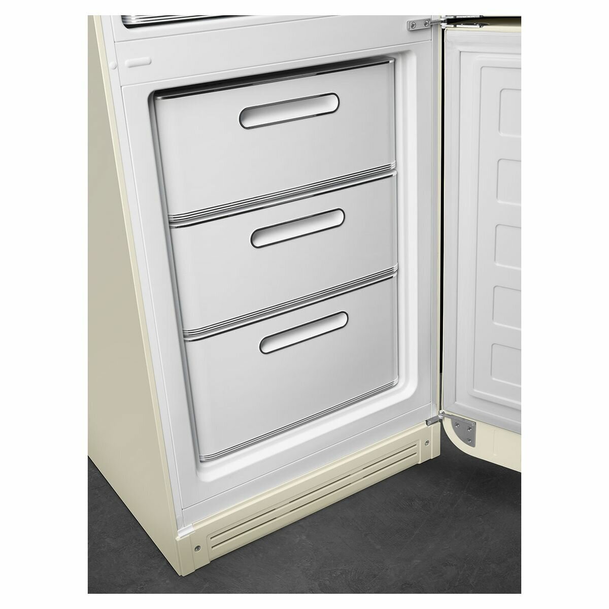 Smeg FAB 50's Style 331L Bottom Mount Refrigerator Cream FAB32RCR5AU hero image