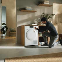 Miele 7kg Heat Pump Dryer TEA235WP hero image
