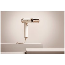 Shark SpeedStyle RapidGloss Finisher and High-Velocity Hair Dryer HD321ANZ hero image