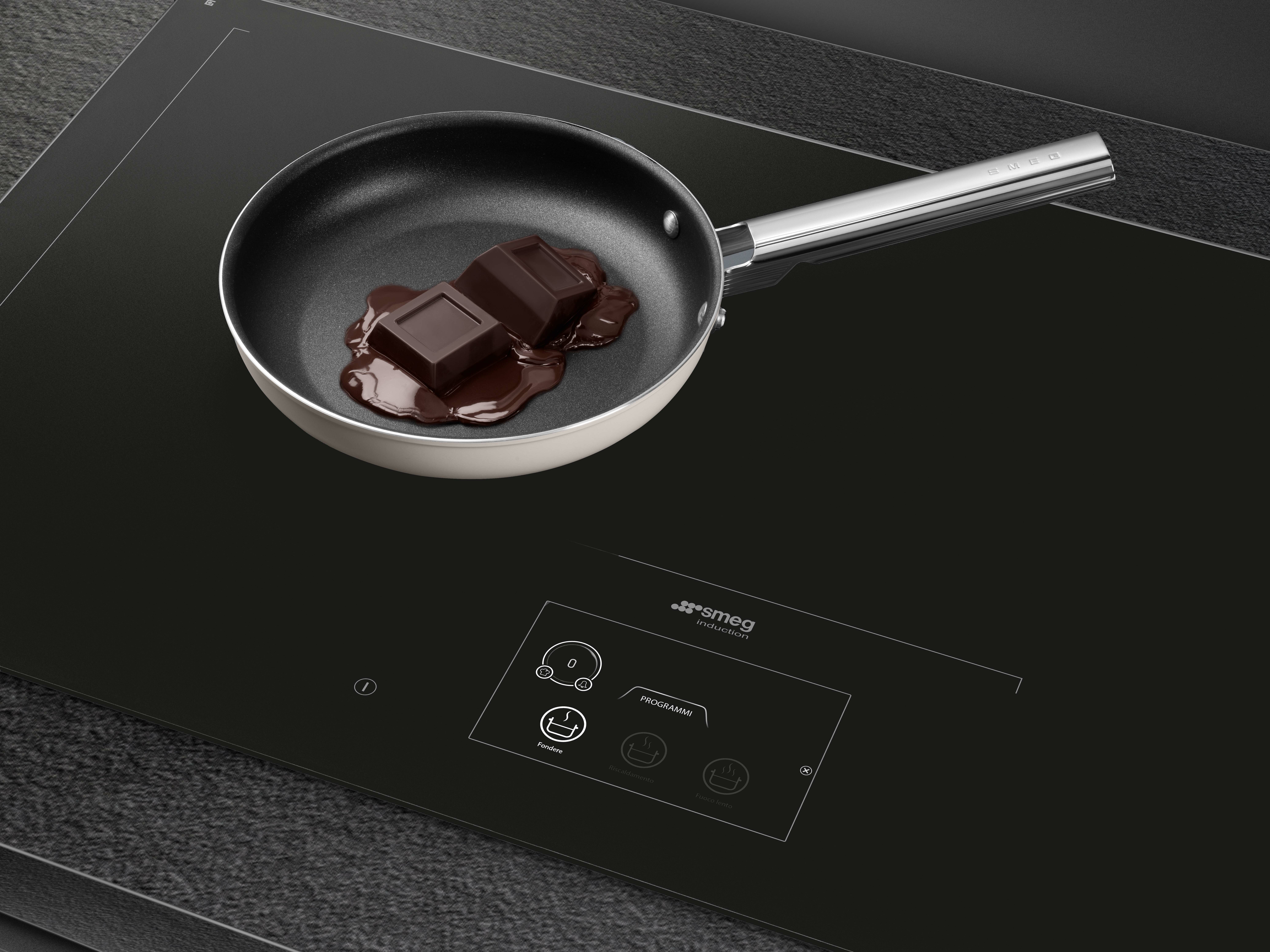 Smeg 93cm Linea Induction Cooktop SIA1963D hero image