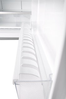 Westinghouse 529L Bottom Mount Fridge WBE5360SA hero image