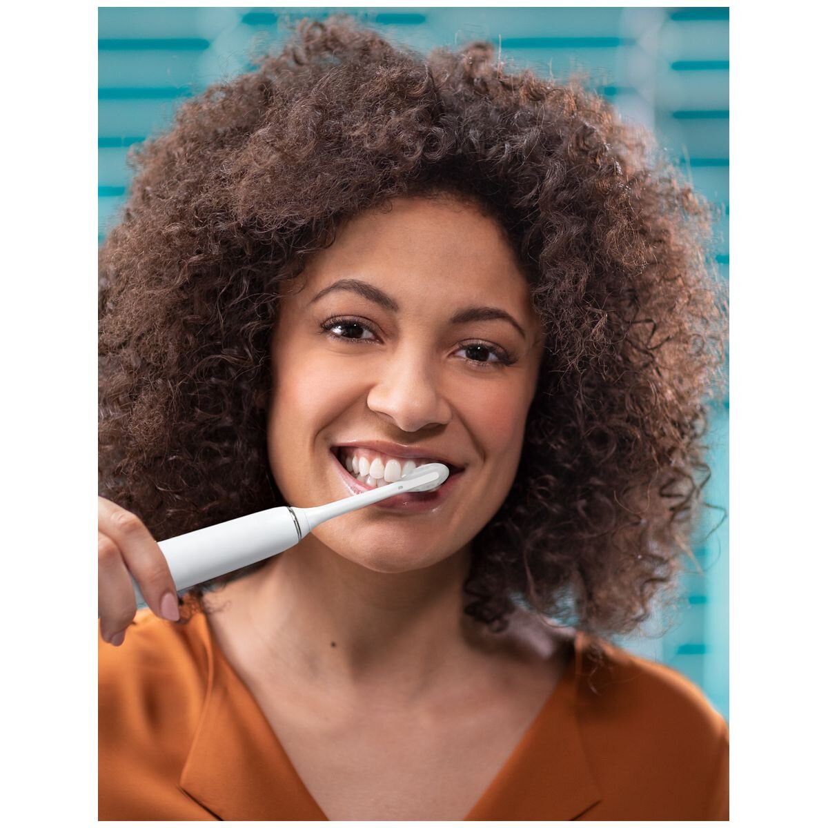 Philips Sonicare DiamondClean 9000 Electric Toothbrush White HX9912-63 hero image