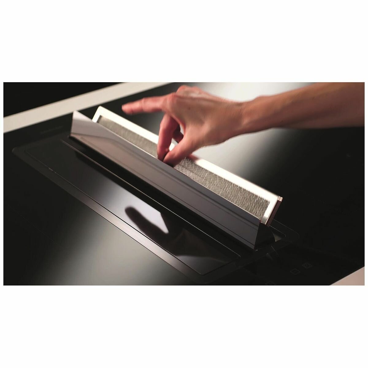 ILVE FUSION 90cm Induction Cooktop with Integrated Ventilation System hero image