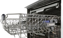 Samsung DW60H6050FW Freestanding Dishwasher hero image