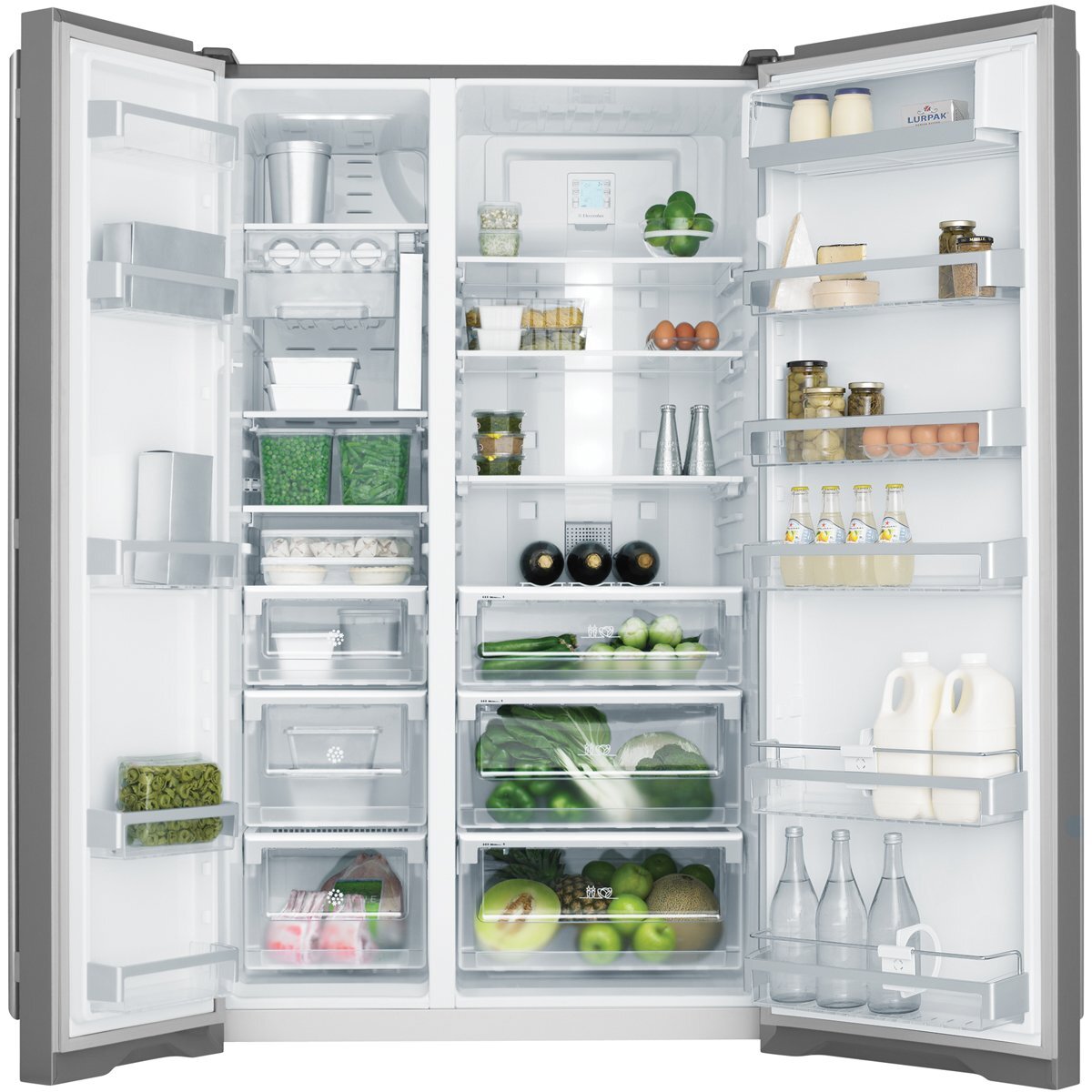Electrolux full size side deals by side fridge and freezer