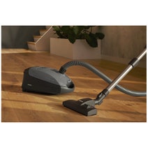 Miele Classic C1 Bagged Vacuum Cleaner 12396460 hero image