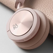 B&O BeoPlay H8i Active Noise Cancelling On Ear Headphones Pink 245322 hero image