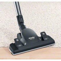Miele 09979580 Complete C3 Vacuum Cleaner hero image