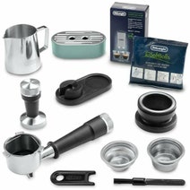DeLonghi La Specialista Arte Manual Coffee Machine Toronto Green EC9155GR hero image