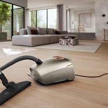 Miele Guard L1 Comfort XL Bagged Vacuum Cleaner,-Titanium Pearl Finish-12697000 hero image