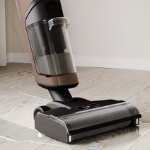Electrolux UltimateHome 700 Wet & Dry Cordless Vacuum EFW71711 hero image