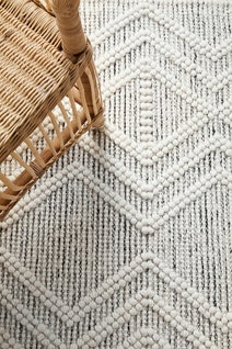 Rug Culture Maison Oversize Off White & Black Rug 400X300CM - MSN-CLARA-400X300 hero image