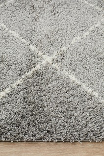 Rug Culture Saffron Small Silver Rug 170X120CM - SAF-22-SIL-170X120 hero image