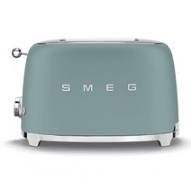 Smeg Kettle and 2 Slice Toaster Breakfast Pack Emerald Green KLF03EGMAUTSF01EGMAU hero image