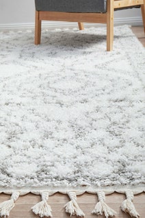 Rug Culture Casablanca Small White & Silver Rug 170X120CM - CBA-FEZ-WHT-170X120 hero image