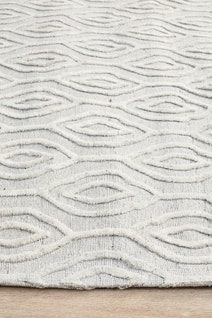 Rug Culture Visions Extra Large White Rug 320X230CM - VIS-5050-WHI-320X230 hero image