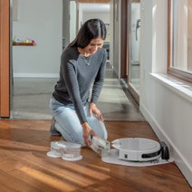 Bissell SpinWave Wet/Dry Robot Vacuum 2931F hero image
