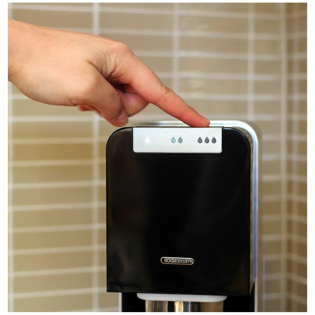 Sodastream 1019811611 Power Sparkling Water Maker hero image