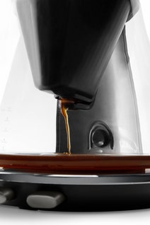 DeLonghi Clessidra Drip Coffee Maker ICM17210 hero image