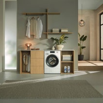 Miele 9kg Front Load Washing Machine WWI860 hero image